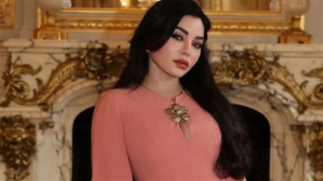 هالة جديدة.. تفاعل جماهيري مع فستان هيفاء وهبي الأبيض الغامض